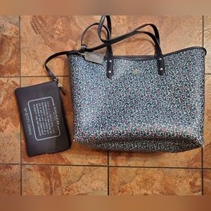 Authentic COACH Blue/Floral reversible tote